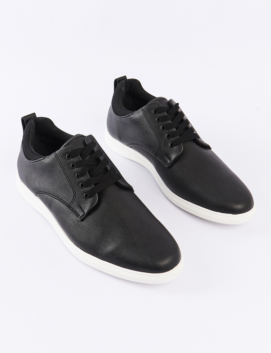 Zapato Casual con Cordones Negro