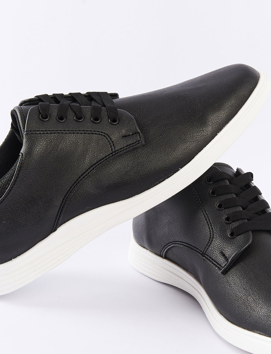 Zapato Casual con Cordones Negro