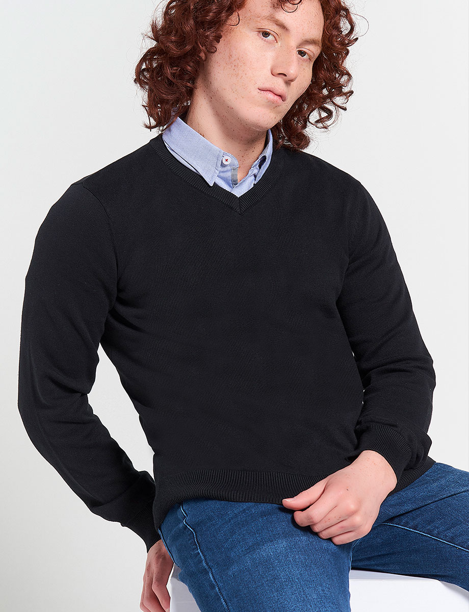 Sweater Básico Cuello en V