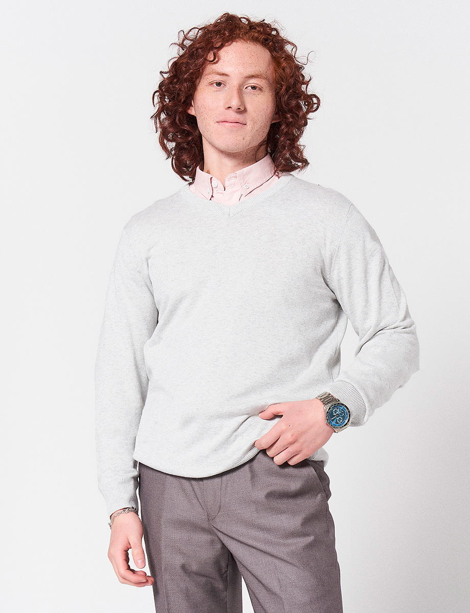 Sweater Cuello en V Unicolor