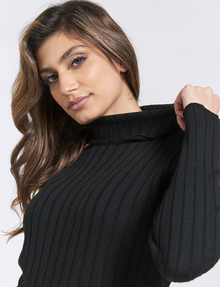 Sweater Cuello Tortuga Negro