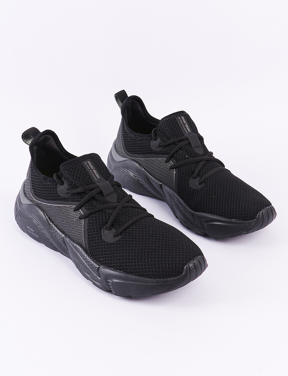 Sneaker Negro con Cordones | Mormaii