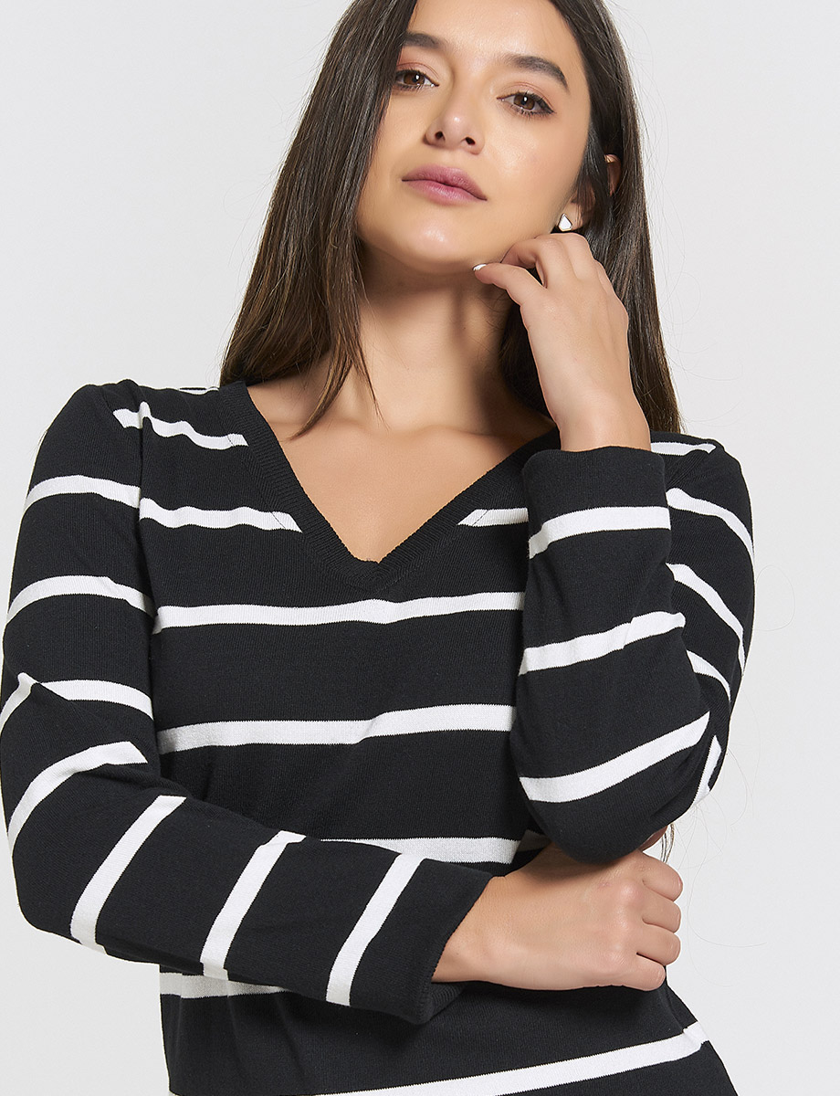 Sweater a Rayas Cuello en V