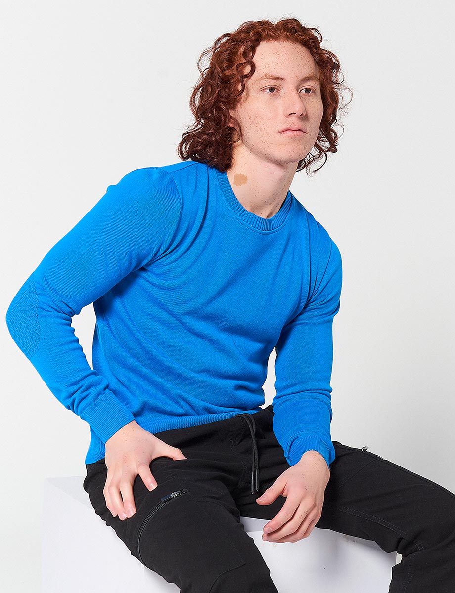 Sweater Básico Azul Claro