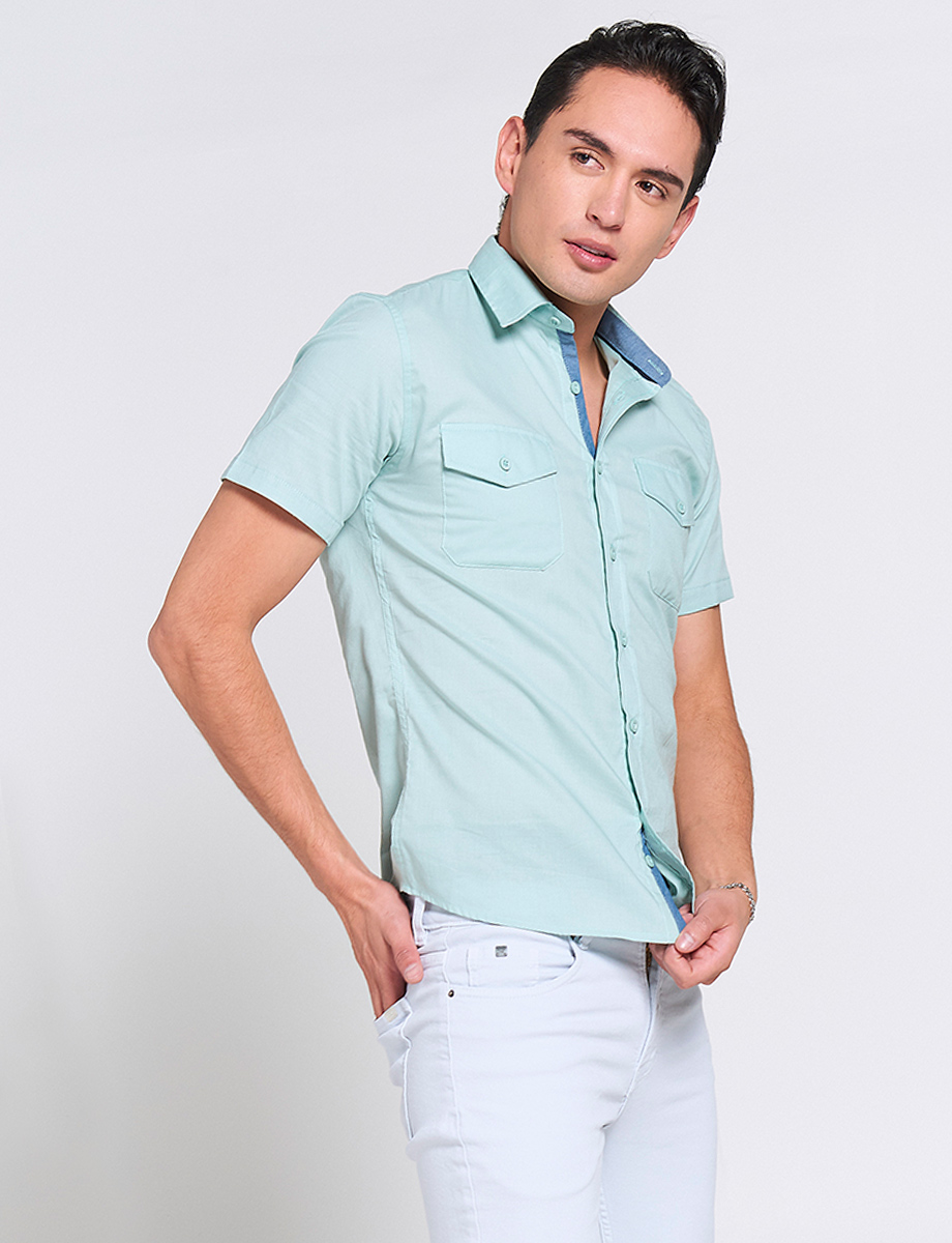 Camisa Verde Menta con Bolsillos