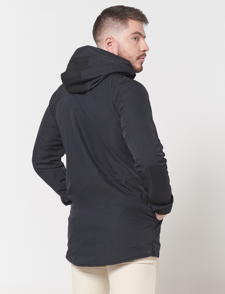 Parka con Capucha Negra