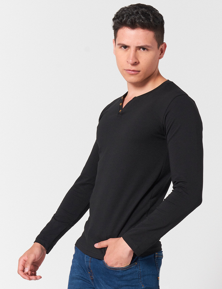Buzo Unicolor con Cuello Henley