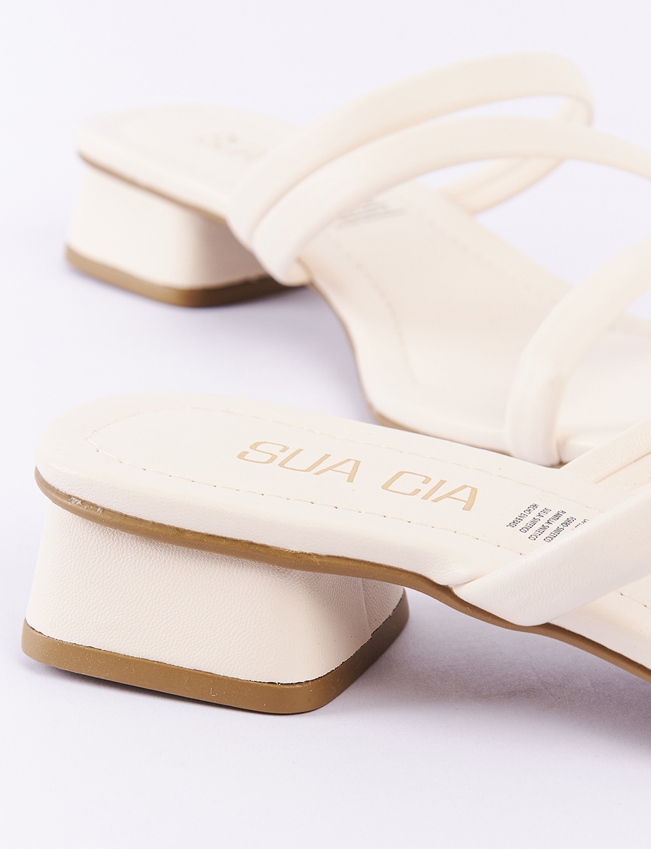Sandalia Flat de Tiras | Sua Cia
