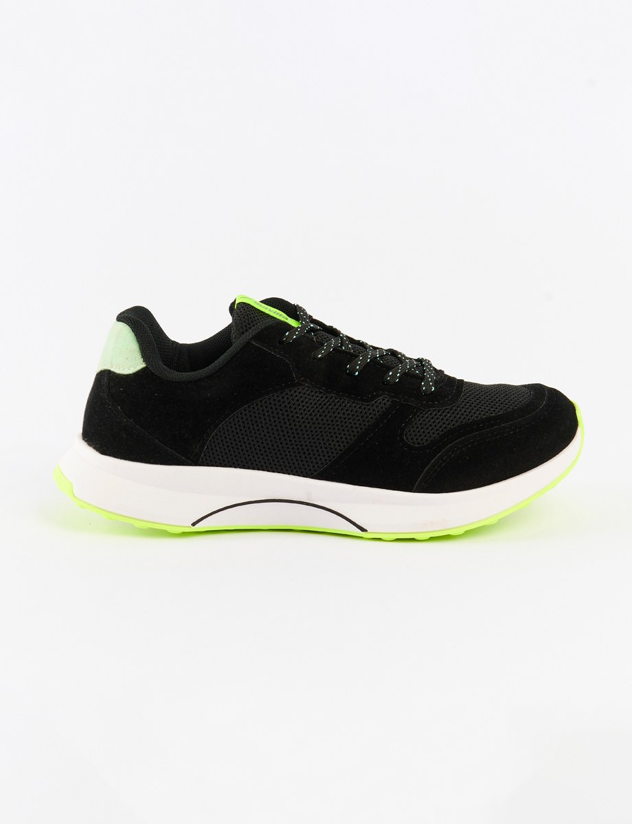 Sneaker Negro/Verde Actvitta