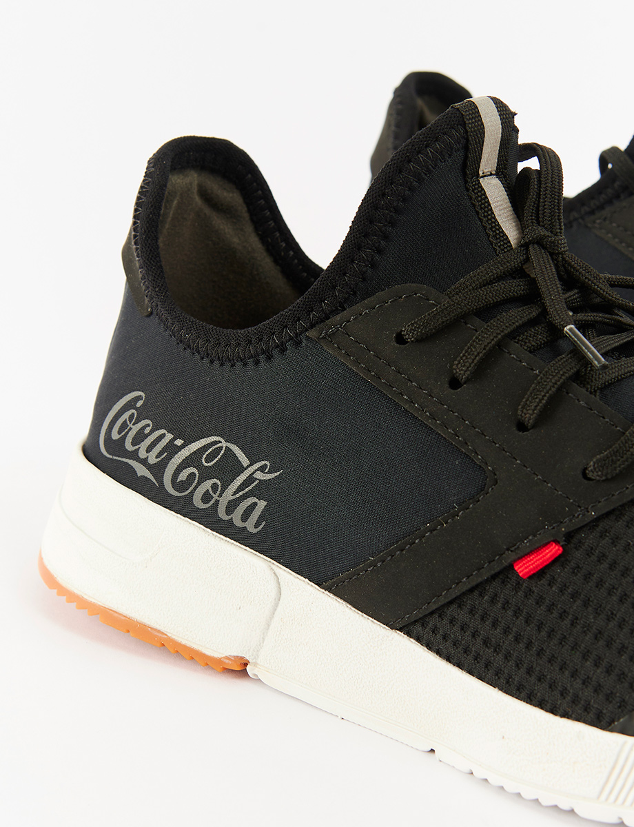 Sneaker Slip On Negro Coca Cola