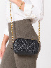Cartera CroosBody Negra con Textura