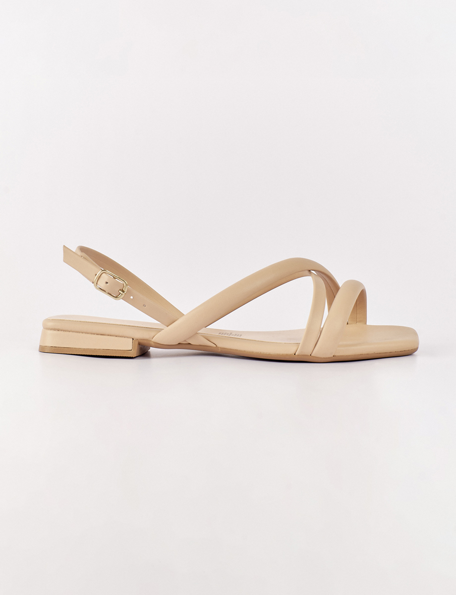 Sandalia Flat Chica Nude