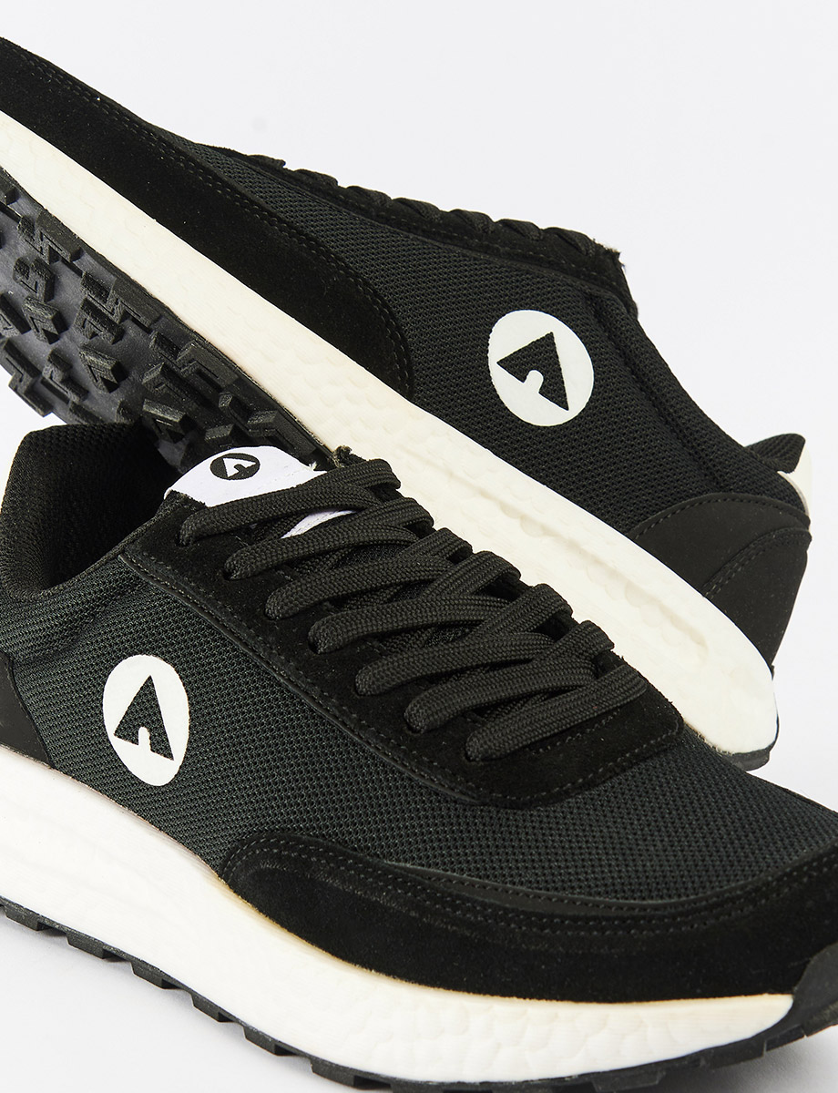 Sneaker Unicolor con Cordones | Air Walk