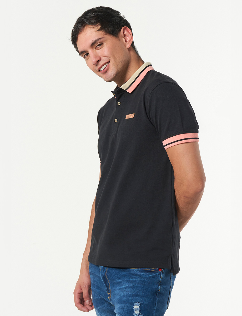 Camiseta Polo Negro con Detalle de Color