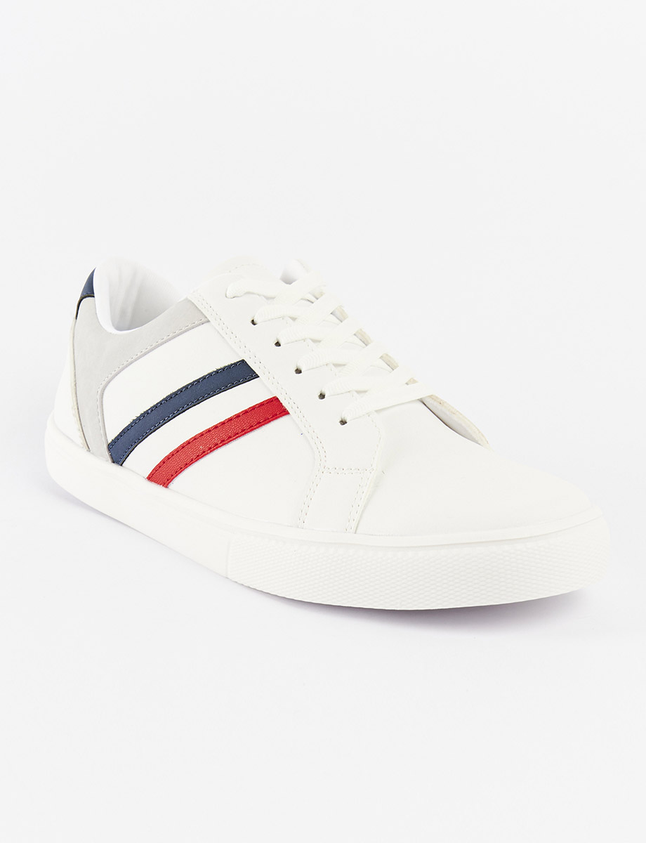 Zapato Blanco con Franjas