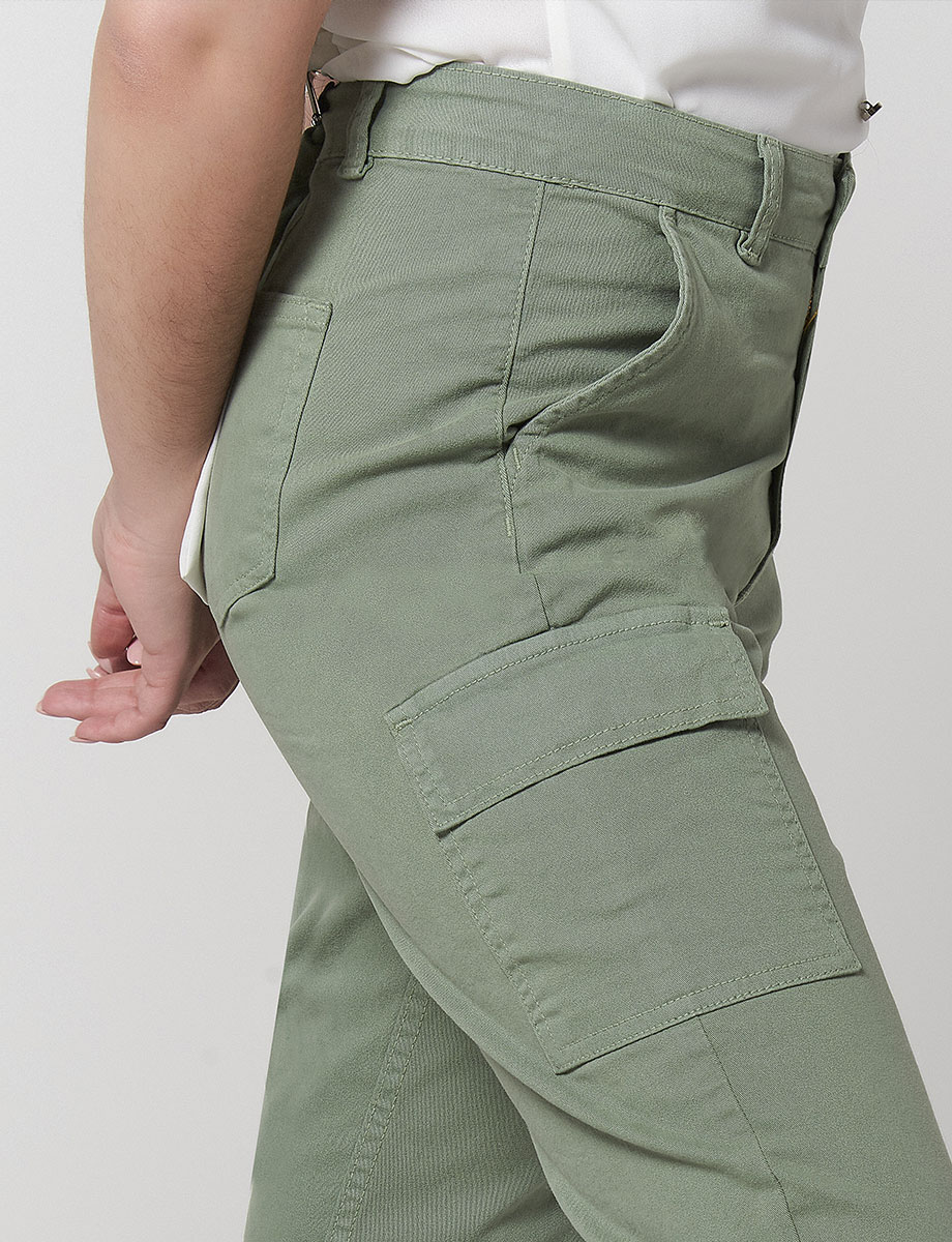 Pantalón Cargo Verde Oliva