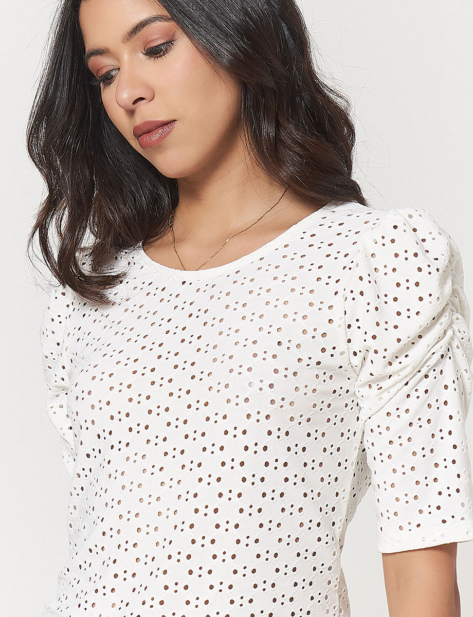 Blusa Troquelada Blanca