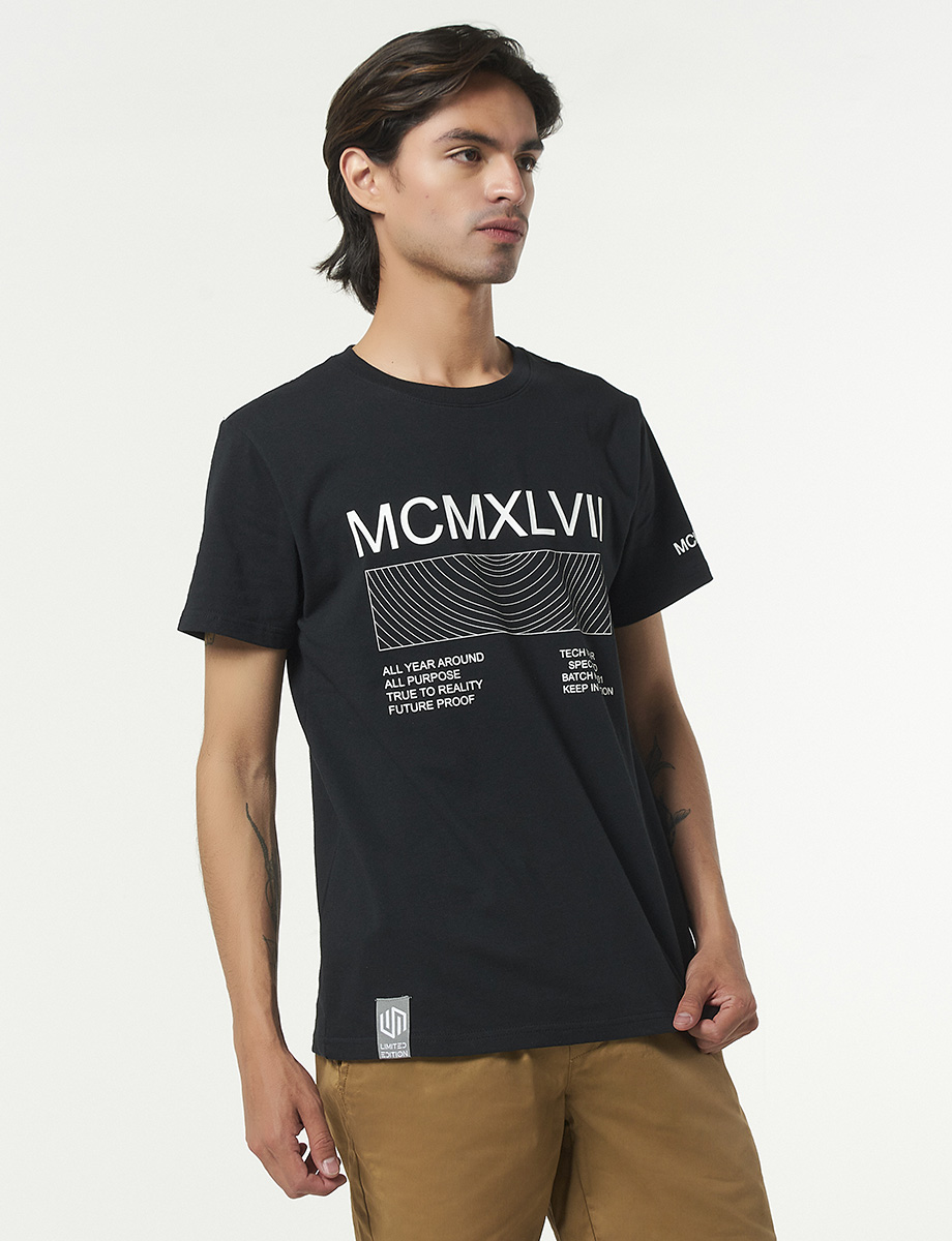 Camiseta Negra Estampada