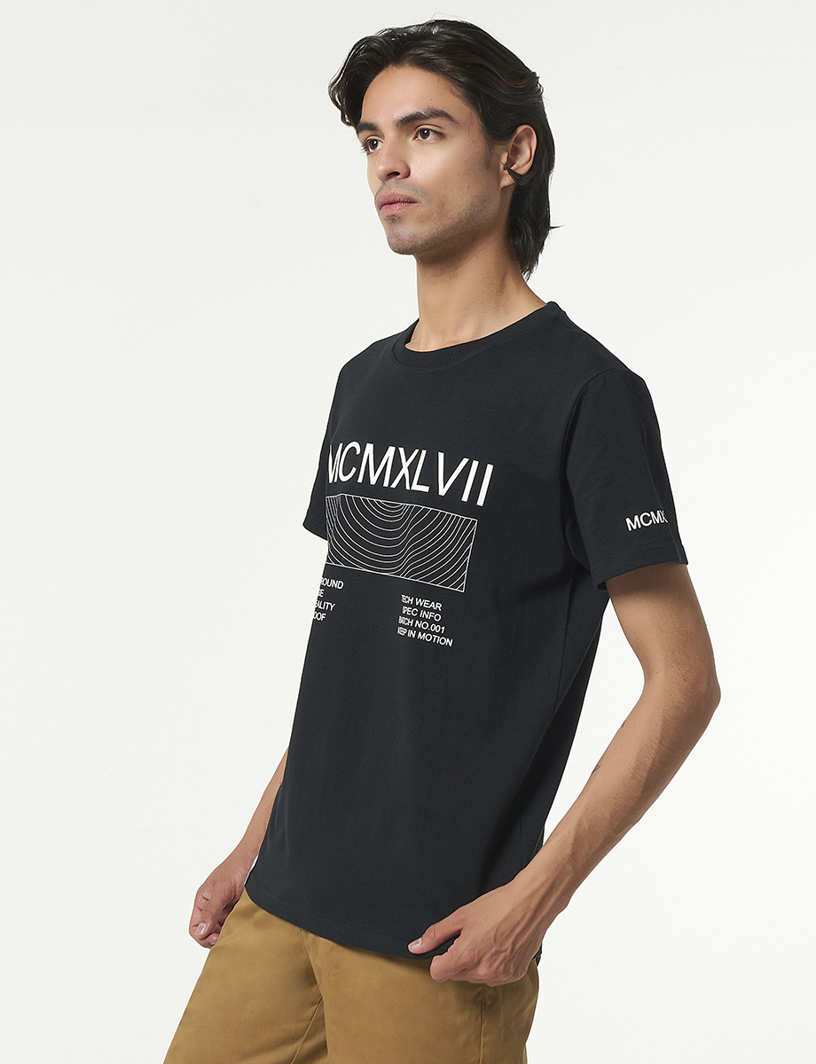 Camiseta Negra Estampada