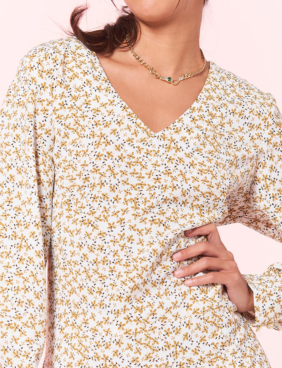 Blusa Manga Larga Floreada