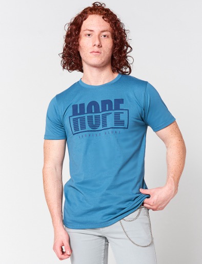 Camiseta Hope Azul Claro