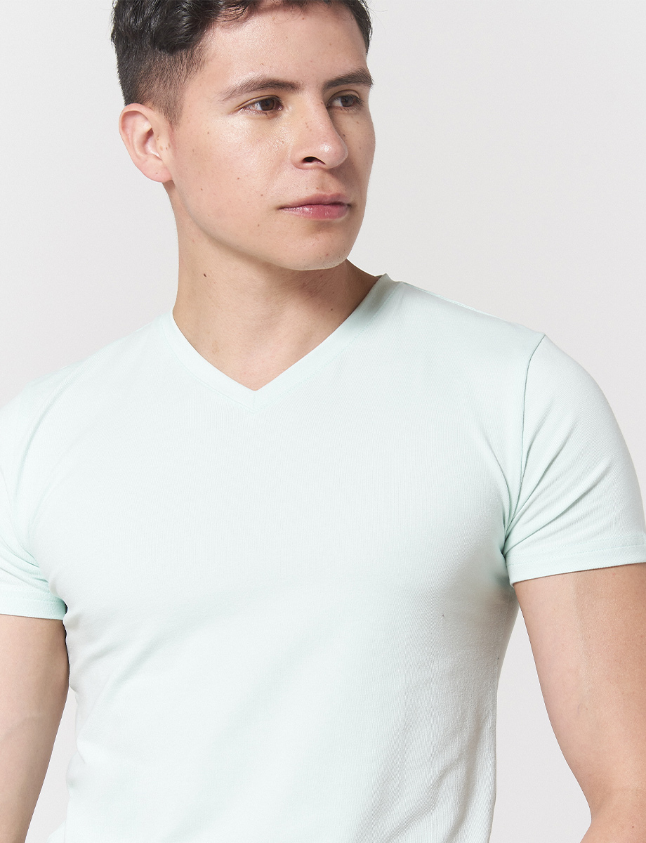 Camiseta Strech en V Verde Agua