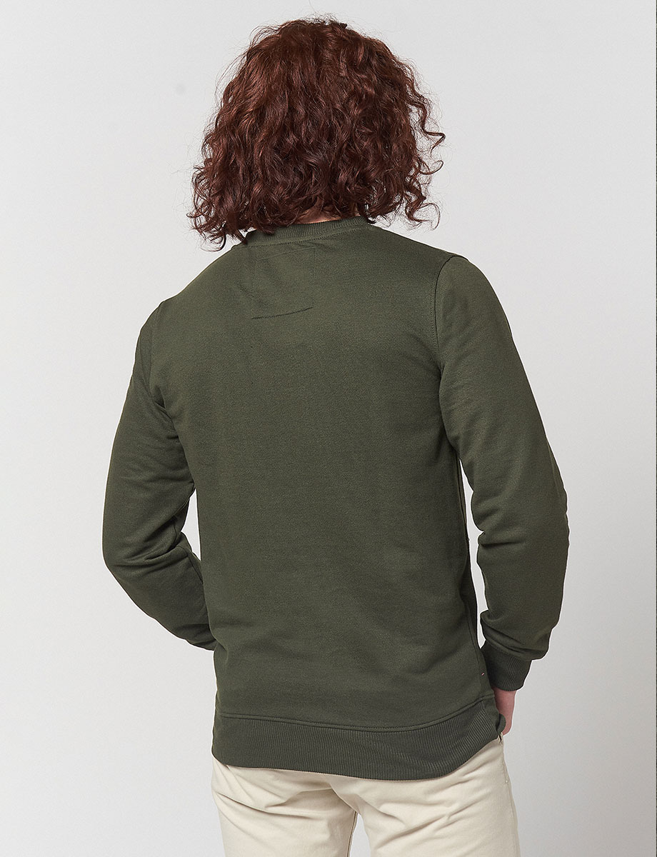 Buzo estampado verde Militar