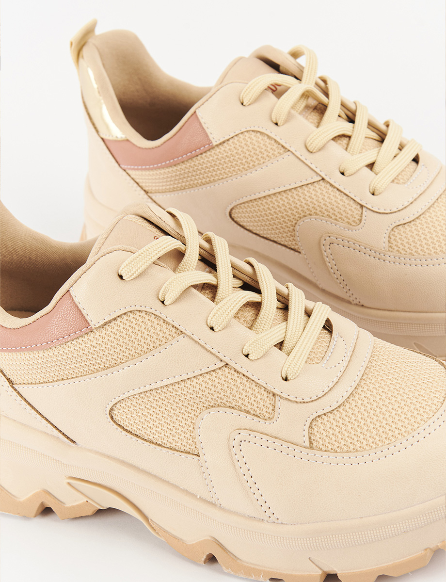 Sneaker Nude Bebece
