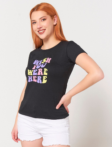 <em class="search-results-highlight">Camiseta</em> Wish Negra