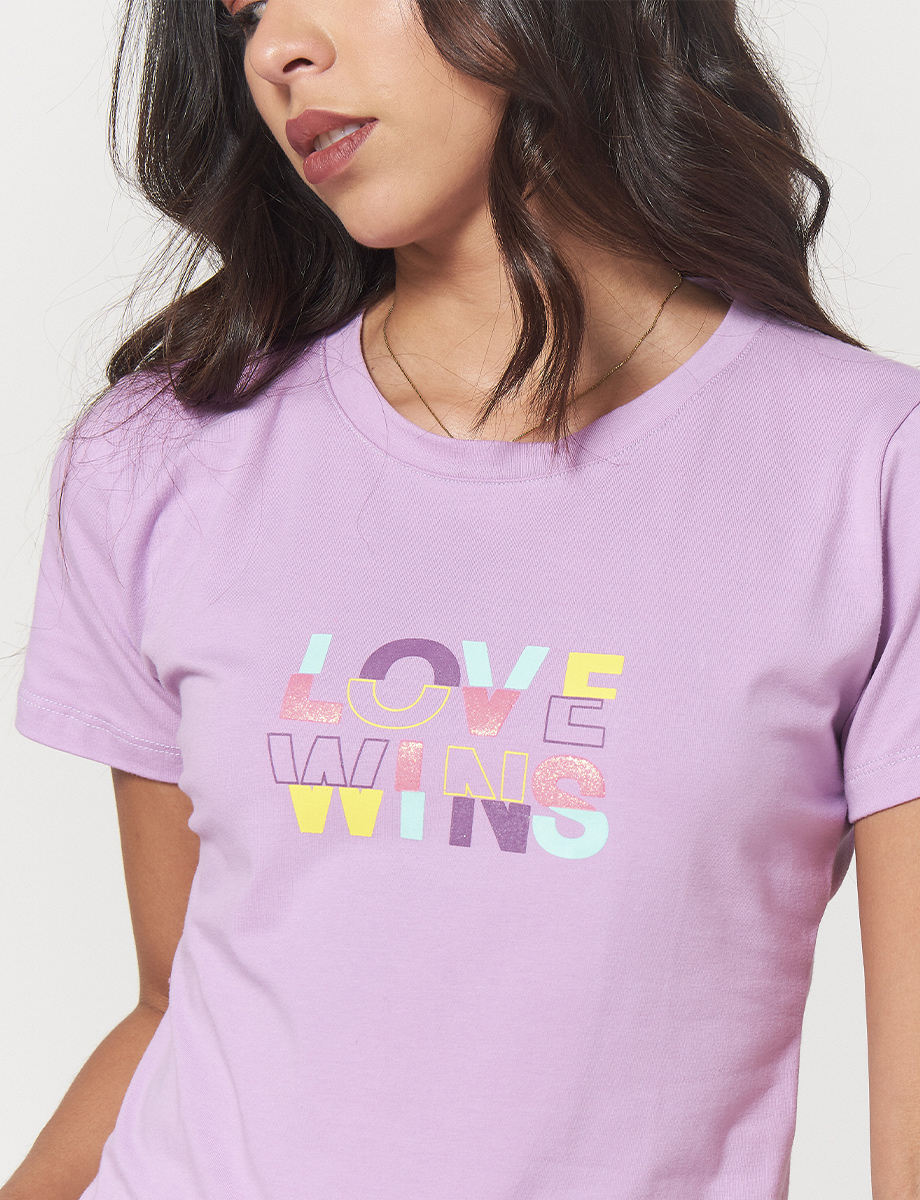 Camiseta Wins Lila