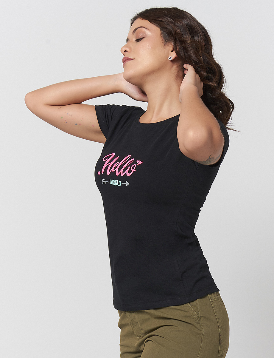 Camiseta Hello Negro