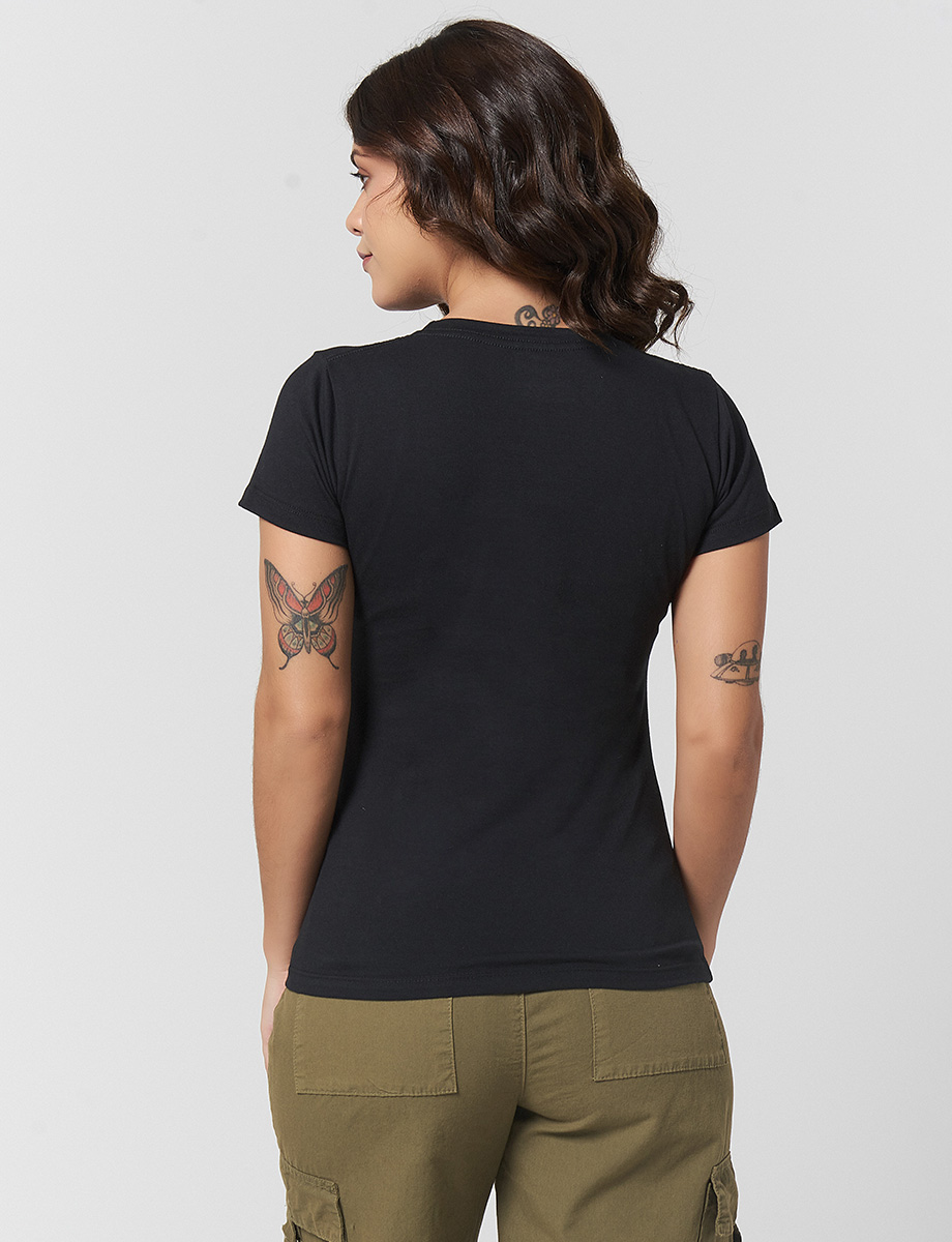 Camiseta Hello Negro