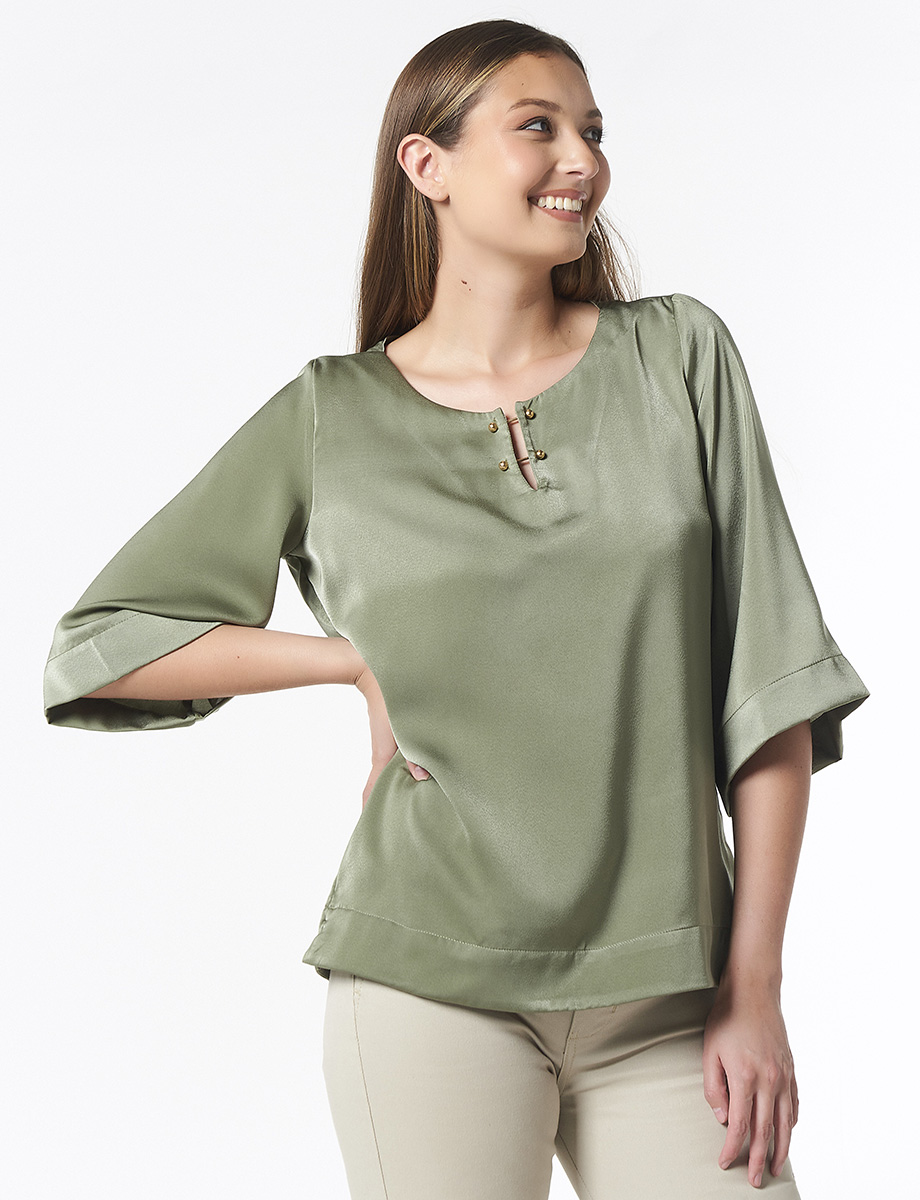 Blusa Verde Oliva Manga 3/4