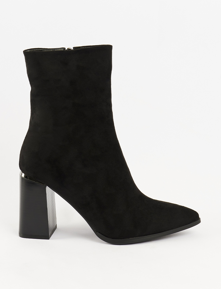 Bota Taco Cuadrado Negro