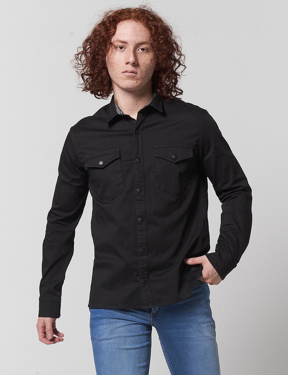 Camisa con Broches Negro