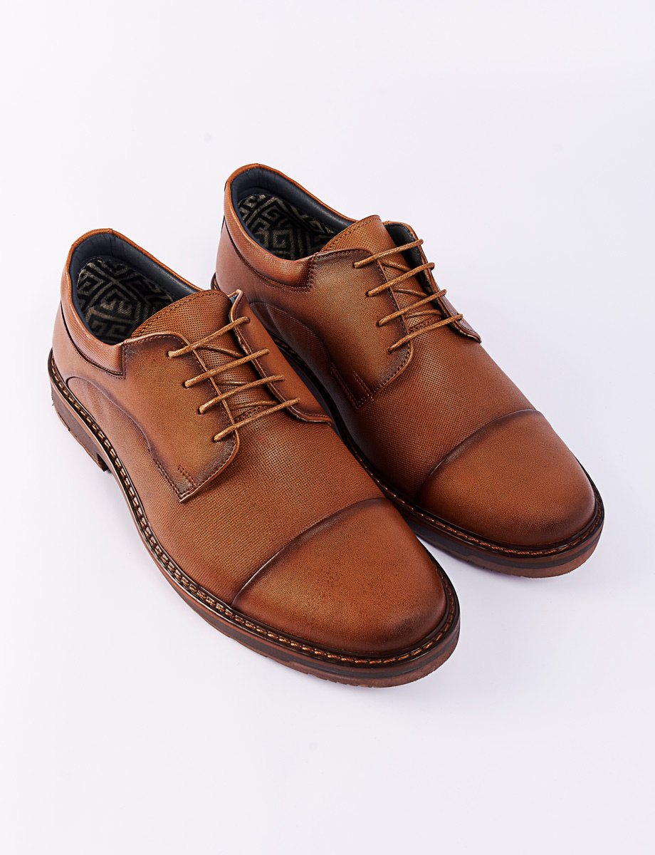 Zapato Formal Caramelo con Cordones