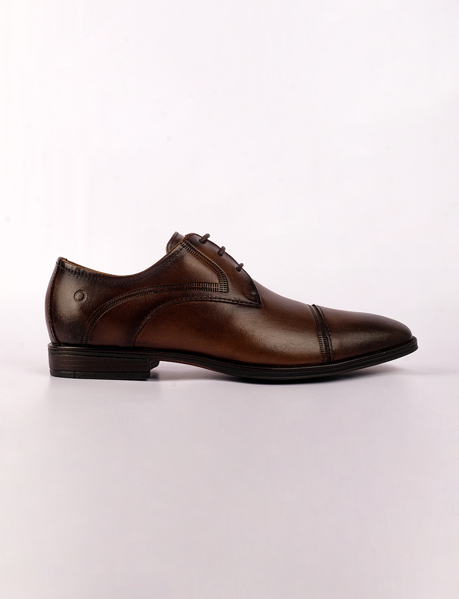 Zapato Formal Café con Cordones