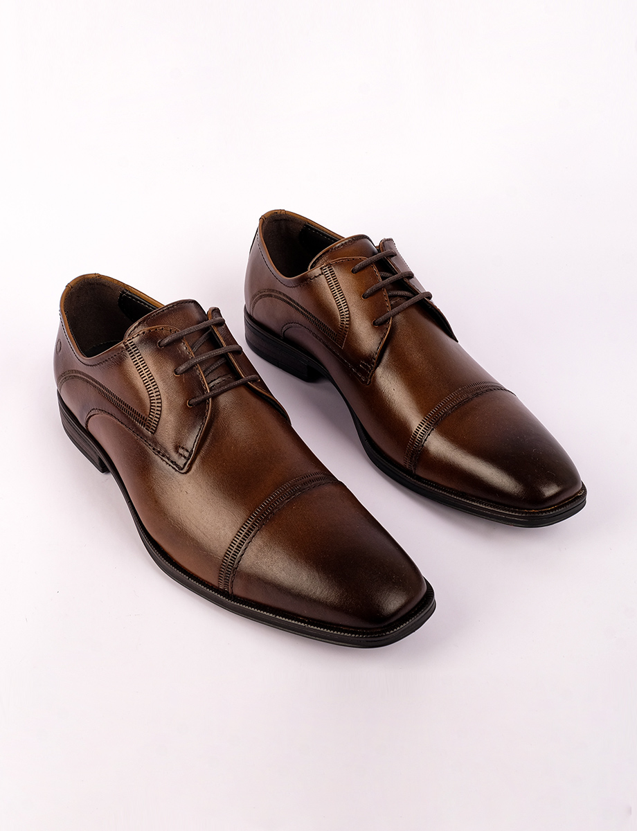 Zapato Formal Café con Cordones