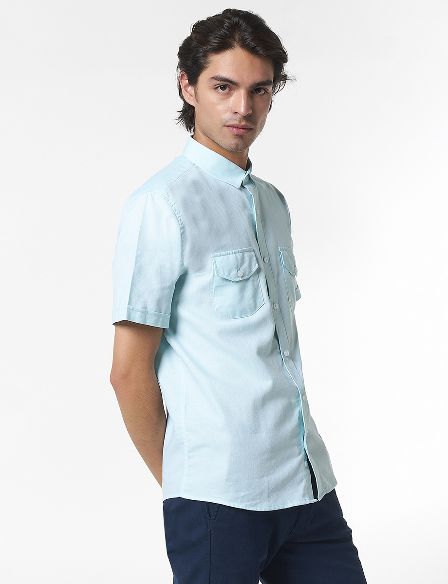 Camisa Verde Menta con Bolsillos
