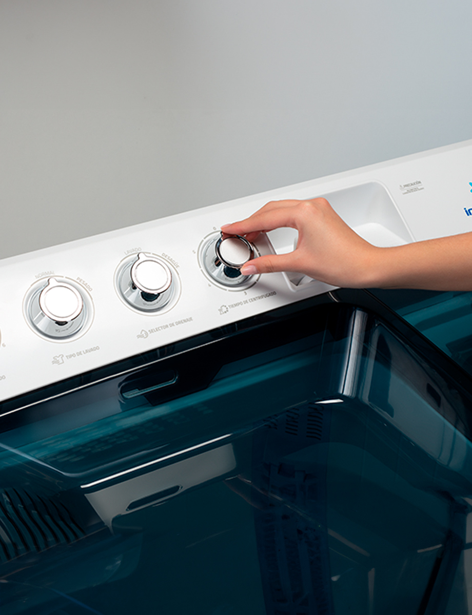 Lavadora Semiautomática de 11 Kg + Plancha a Vapor | Indurama
