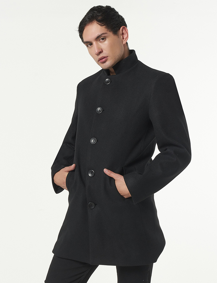 Abrigo Cuello Alto Negro