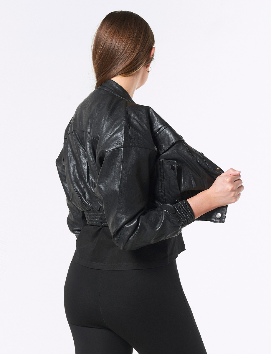Chaqueta de Cuero Negra