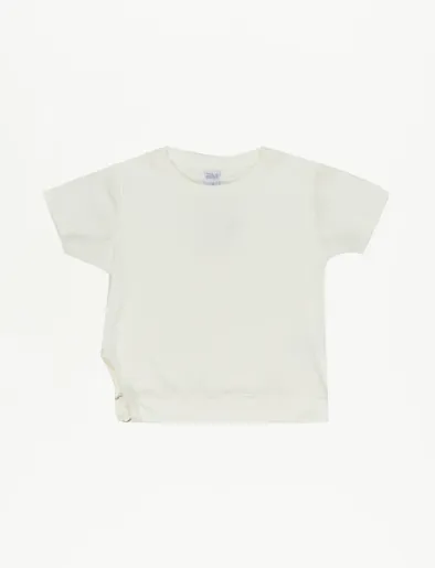 Camiseta Blanca con Corte