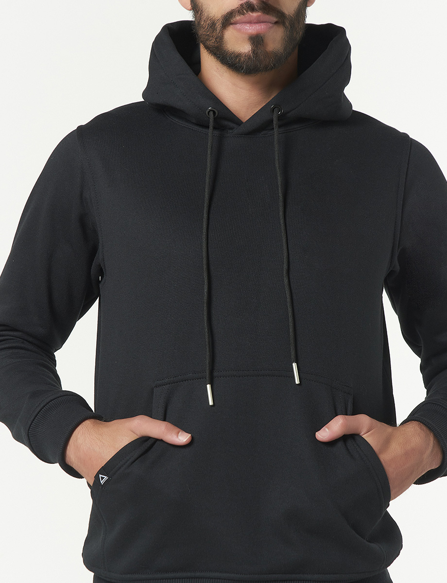 Chompa Cerrada con Capucha Negra