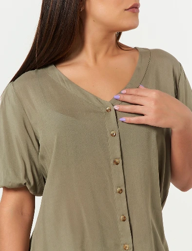 Blusa Verde con Botones