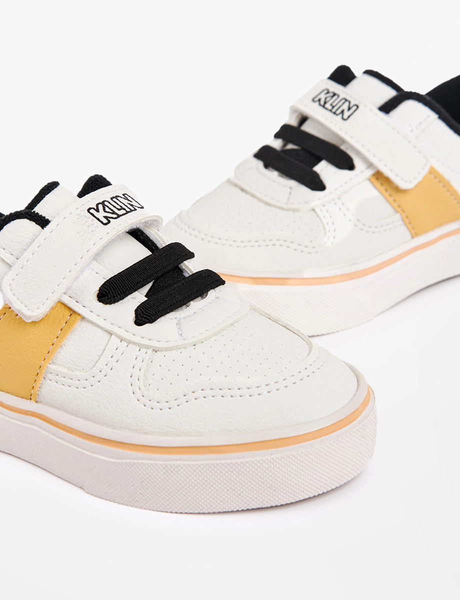 Zapato Caña Baja Cordones Blanco