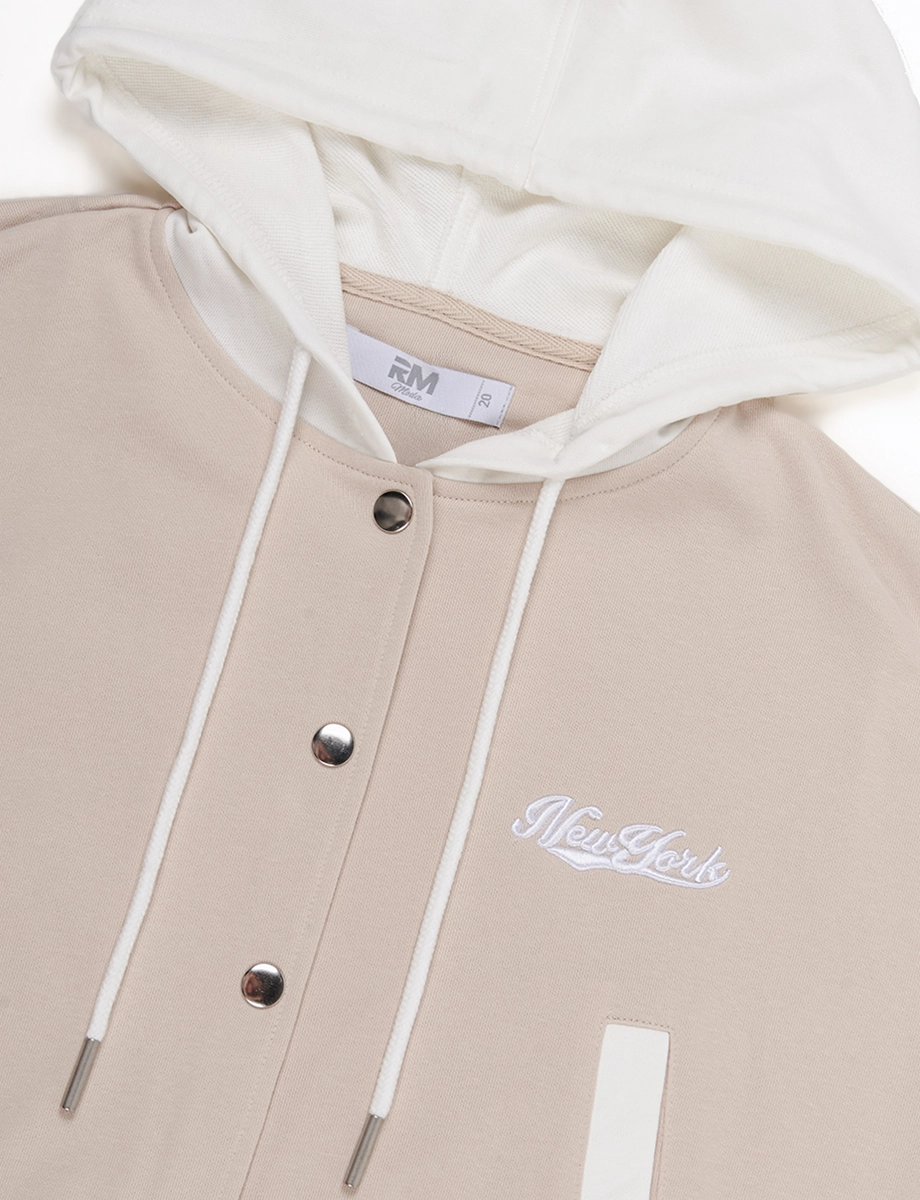 Chaqueta Combinada con Capucha