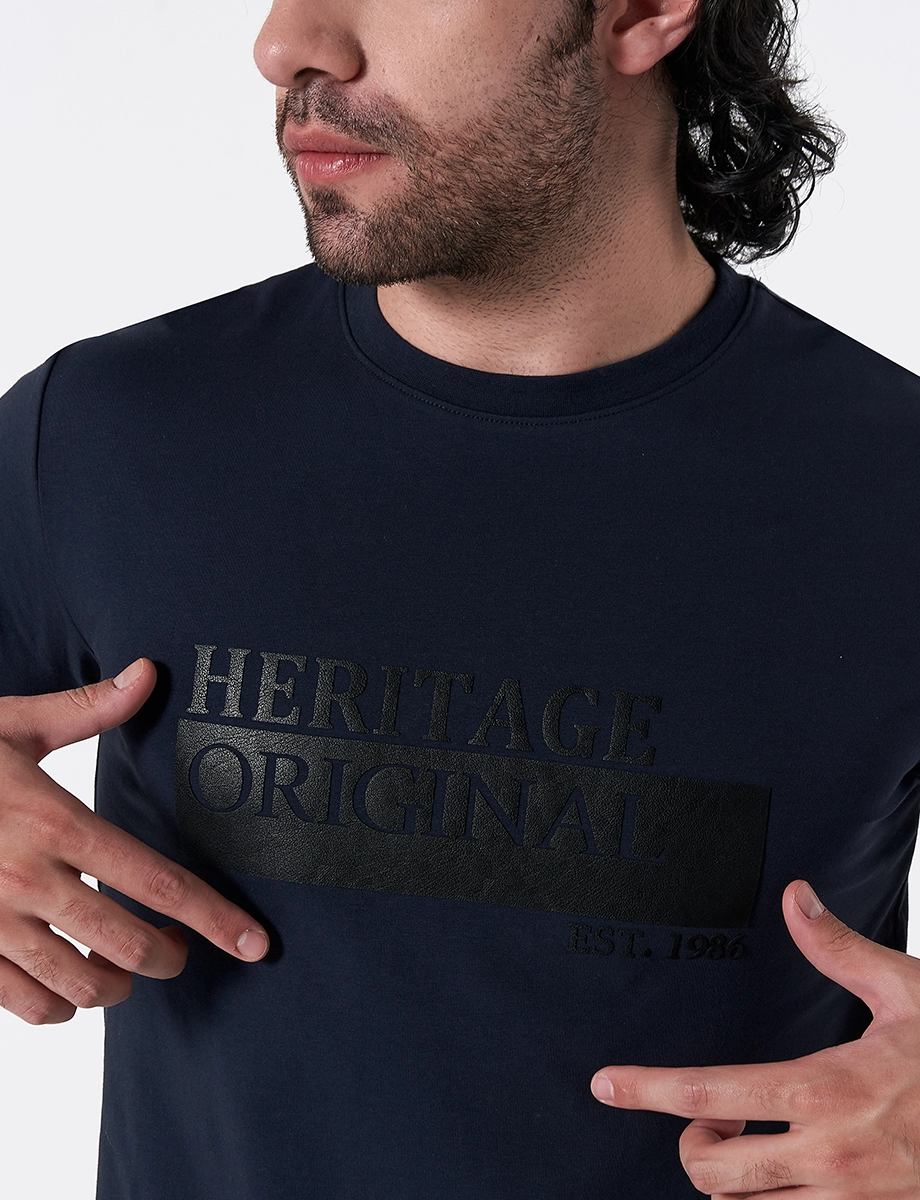 Camiseta Estampada Azul Marino