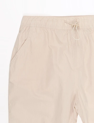 Jogger Pliegues Kaki