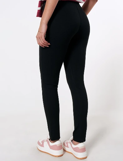 Pantalón Negro Licra
